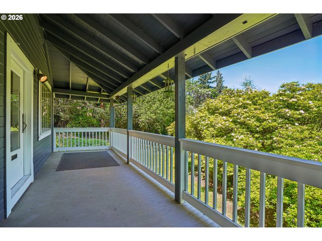 9421 Nw GERMANTOWN Rd, Portland, OR 97231