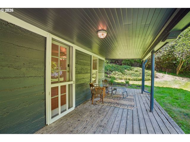 9421 Nw GERMANTOWN Rd, Portland, OR 97231