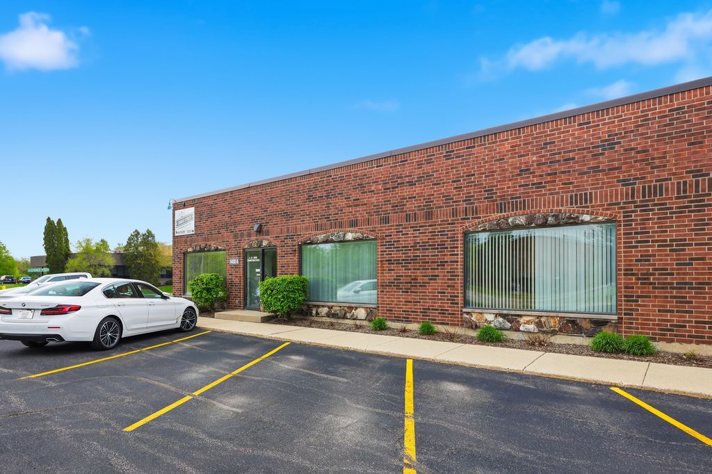 1480 Industrial Drive A, Itasca, IL 60143