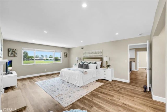 15582 Wild Cherry Cir, Huntington Beach, CA 92647