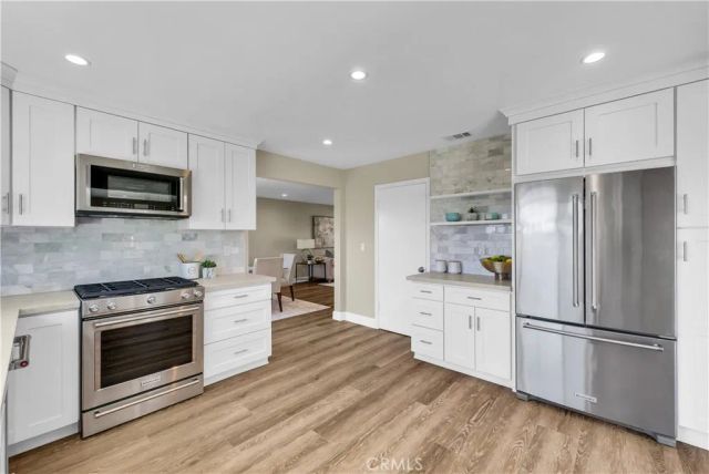 15582 Wild Cherry Cir, Huntington Beach, CA 92647