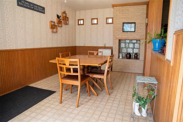 1611 Dorret Road, Eau Claire, WI 54703