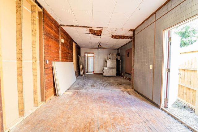 400 W Gregory St, Pensacola, FL 32502