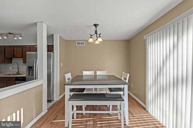 5 BELMONT CT, Sicklerville, NJ 08081