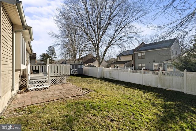 5 BELMONT CT, Sicklerville, NJ 08081