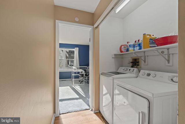 5 BELMONT CT, Sicklerville, NJ 08081