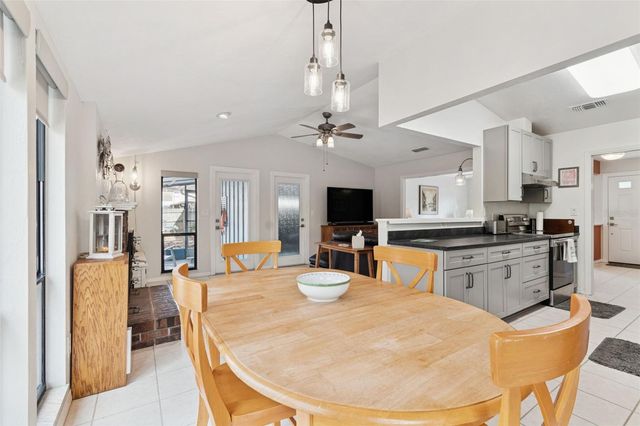 6032 NW 32ND STREET, Gainesville, FL 32653