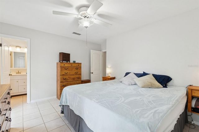 6032 NW 32ND STREET, Gainesville, FL 32653