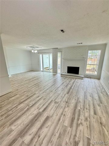 1722 St Charles, Tuscaloosa, AL 35401