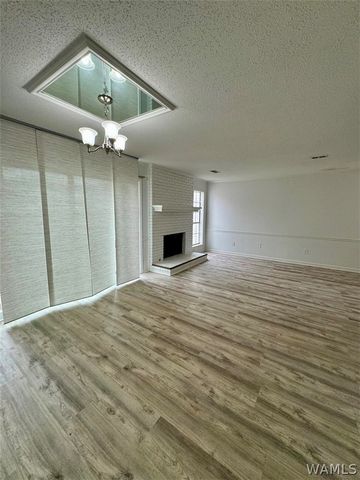 1722 St Charles, Tuscaloosa, AL 35401