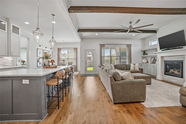 5900 SW Dryden Road, Bentonville, AR 72713