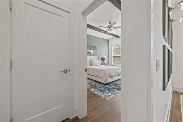 5900 SW Dryden Road, Bentonville, AR 72713