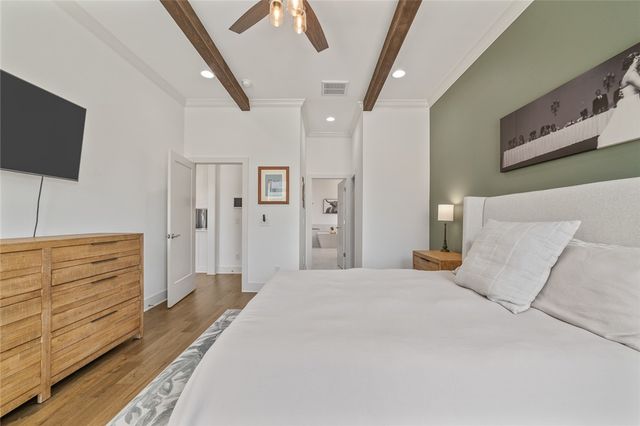 5900 SW Dryden Road, Bentonville, AR 72713