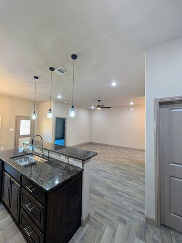 732 Fuller Avenue, Cleburne, TX 76031