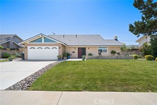 460 W Mission Road, Corona, CA 92882