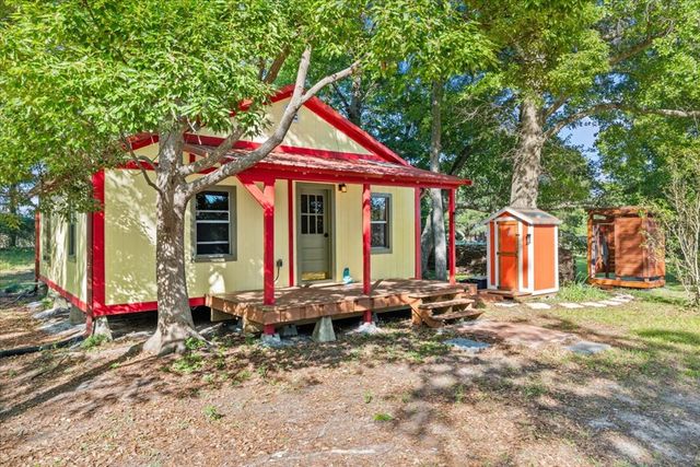 6214 Cottonwood Rd, Dothan, AL 36301