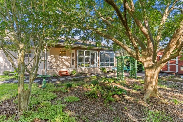 6214 Cottonwood Rd, Dothan, AL 36301