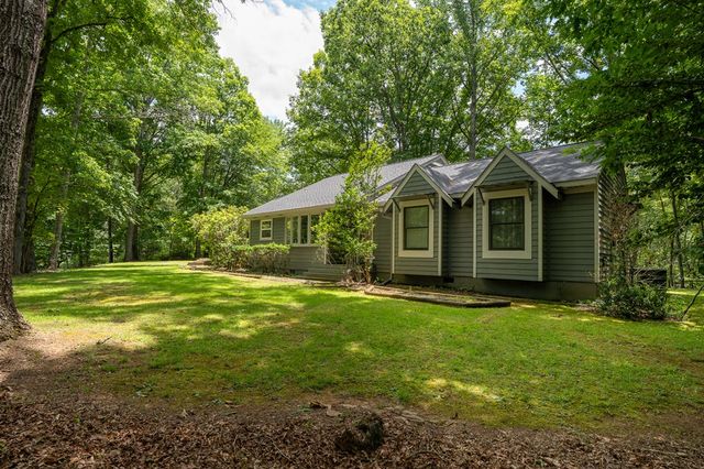 48 Puma Lane, Murphy, NC 28906
