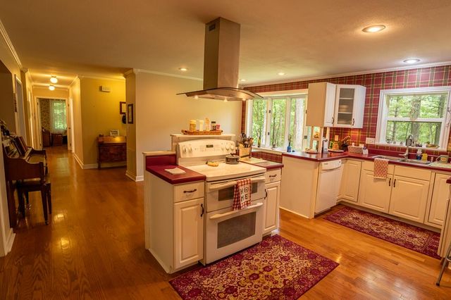 48 Puma Lane, Murphy, NC 28906