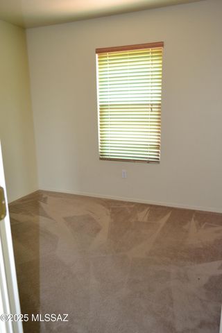 5785 E Bellow Lane, Tucson, AZ 85712