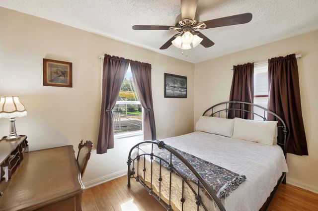 1719 S Grove, Wichita, KS 67211