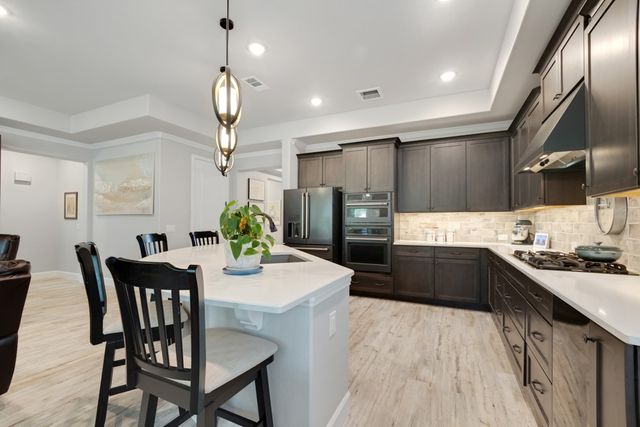 9812 Stonefield Way, Denton, TX 76207