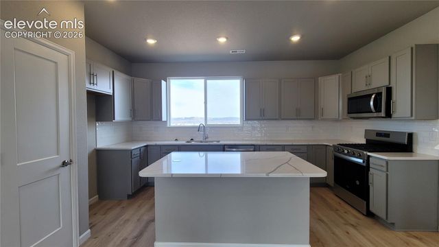 723 Belleza View, Colorado Springs, CO 80907