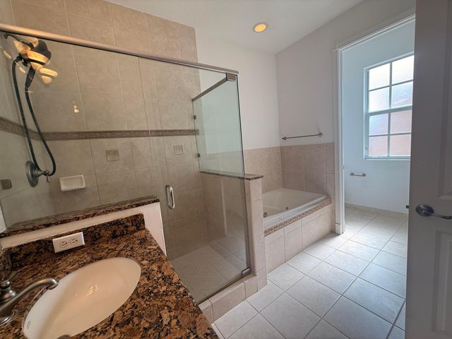 8309 NW 8th Way, Boca Raton, FL 33487