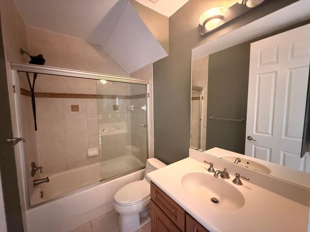 8309 NW 8th Way, Boca Raton, FL 33487