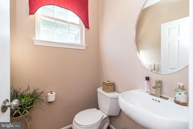 21 CASSANDRA DR, Perkasie, PA 18944