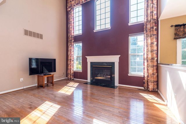 21 CASSANDRA DR, Perkasie, PA 18944