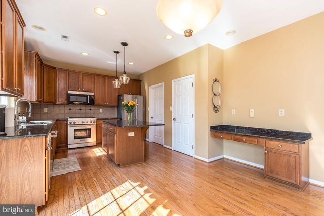 21 CASSANDRA DR, Perkasie, PA 18944