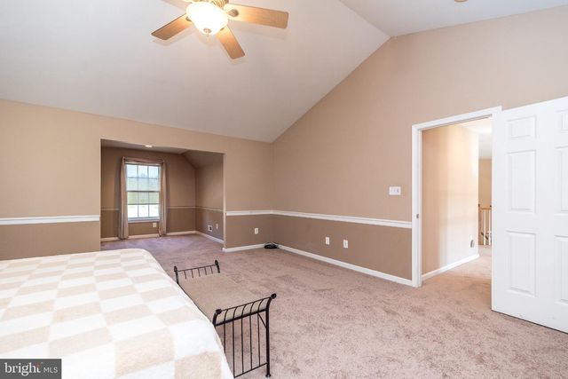 21 CASSANDRA DR, Perkasie, PA 18944