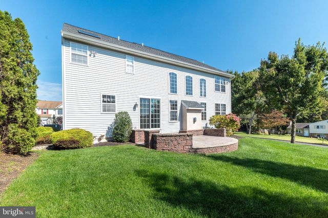 21 CASSANDRA DR, Perkasie, PA 18944