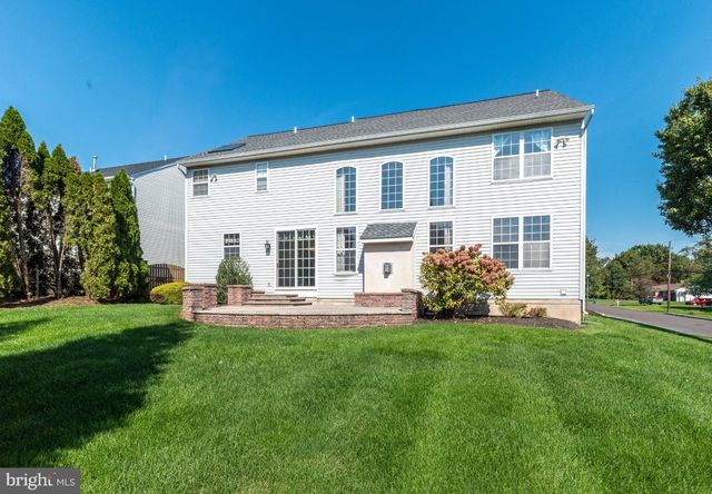 21 CASSANDRA DR, Perkasie, PA 18944