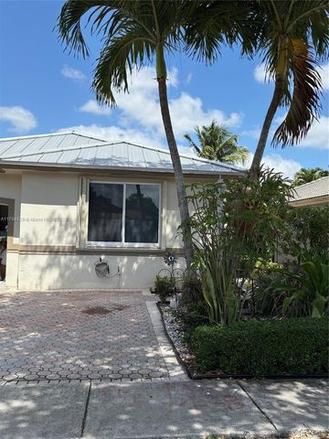 7045 SW 161 PL, Miami, FL 33193