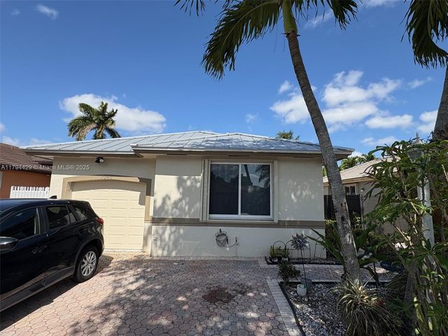 7045 SW 161 PL, Miami, FL 33193