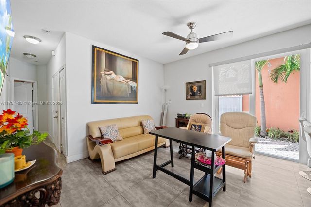 7045 SW 161 PL, Miami, FL 33193