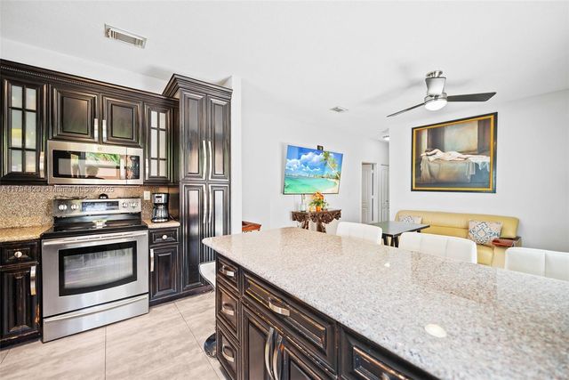 7045 SW 161 PL, Miami, FL 33193