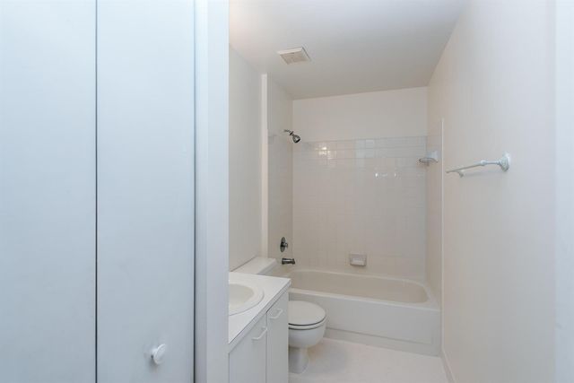 5514 NW 41st Terrace, Coconut Creek, FL 33073