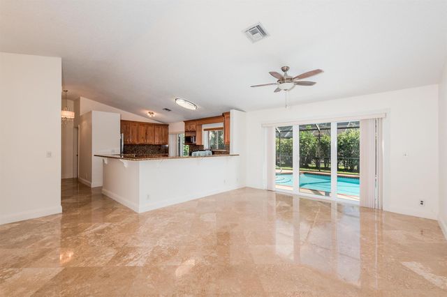5514 NW 41st Terrace, Coconut Creek, FL 33073