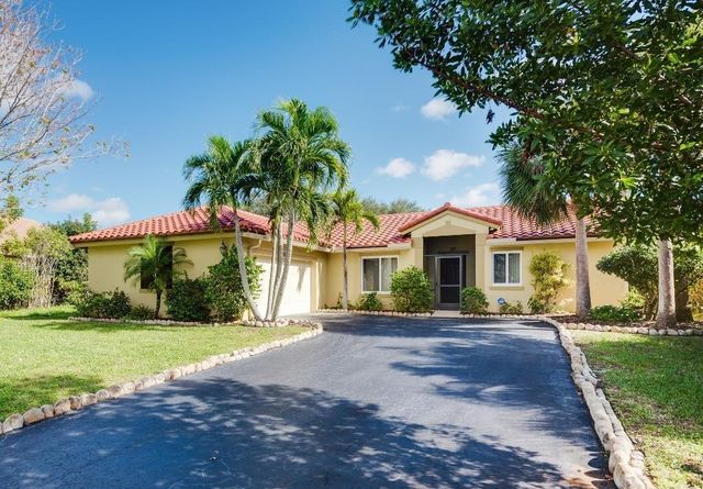 5514 NW 41st Terrace, Coconut Creek, FL 33073