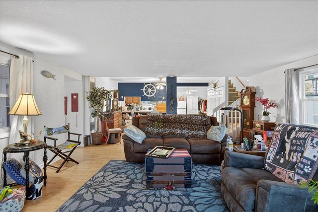 9621 Lakeview Drive, Jerome, MI 49249