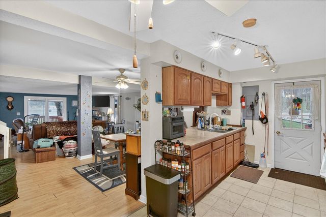 9621 Lakeview Drive, Jerome, MI 49249