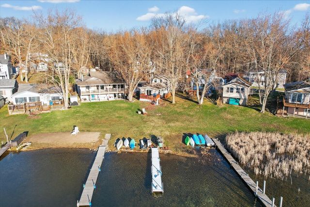 9621 Lakeview Drive, Jerome, MI 49249