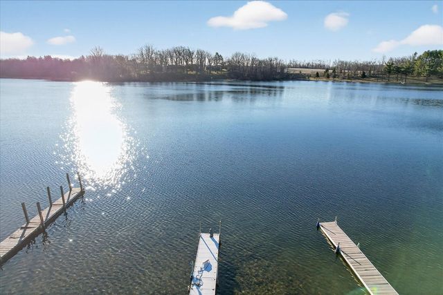 9621 Lakeview Drive, Jerome, MI 49249