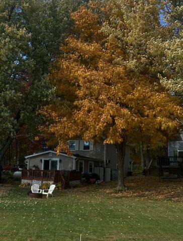 9621 Lakeview Drive, Jerome, MI 49249
