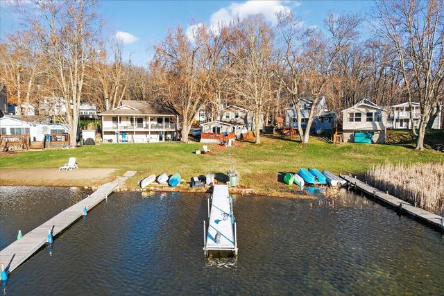 9621 Lakeview Drive, Jerome, MI 49249