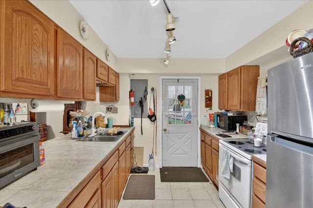 9621 Lakeview Drive, Jerome, MI 49249