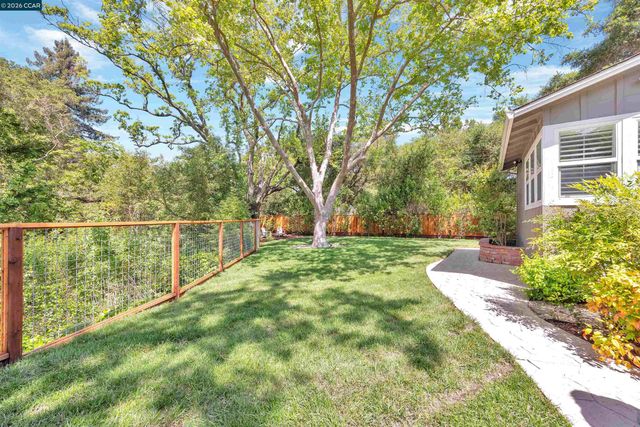 3553 Via Los Colorados, Lafayette, CA 94549